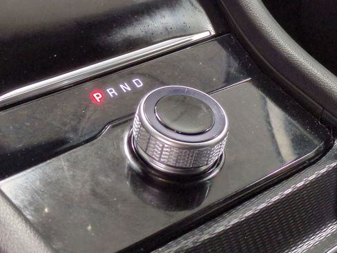 Certified 2024 Jeep Grand Cherokee L Laredo image 32