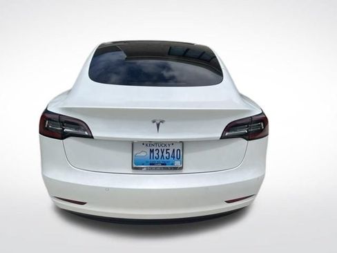 Used 2021 Tesla Model 3 Standard Range Plus RWD image 8