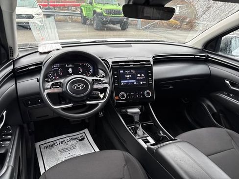 Used 2023 Hyundai Tucson SE image 14