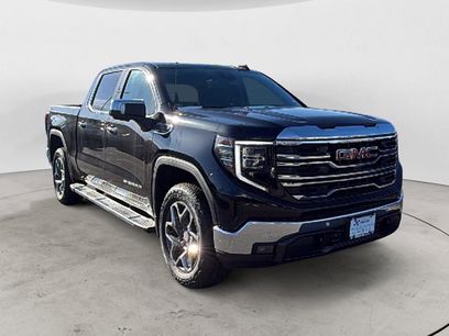 New 2026 GMC Sierra 1500 SLT w/ SLT Premium Package