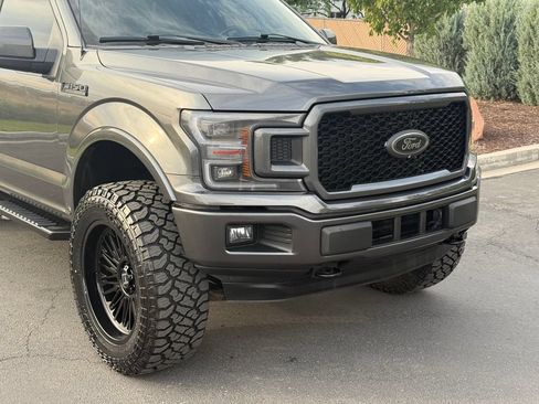 Used 2020 Ford F150 Lariat w/ Equipment Group 502A Luxury AWD/4WD image 3