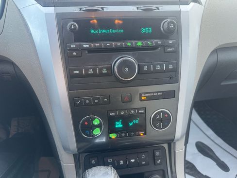 Used 2012 Chevrolet Traverse LTZ image 22
