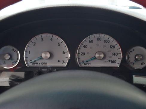 Used 2003 Ford Thunderbird RWD image 17