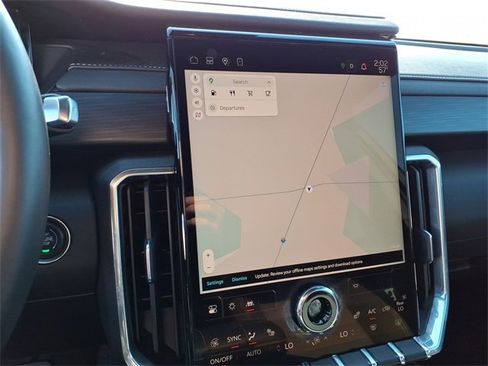 Certified 2025 GMC Acadia Elevation image 14