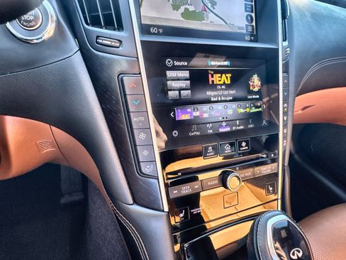 Used 2024 INFINITI Q50 Sensory image 18