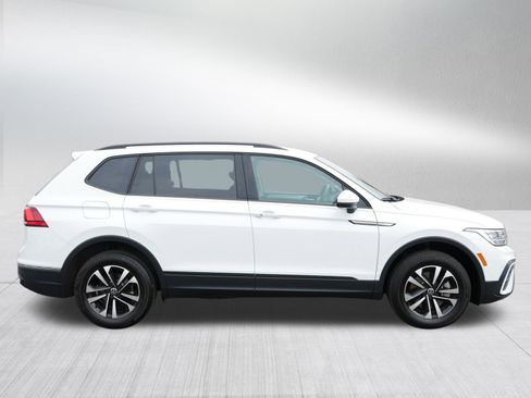 Certified 2024 Volkswagen Tiguan S image 8