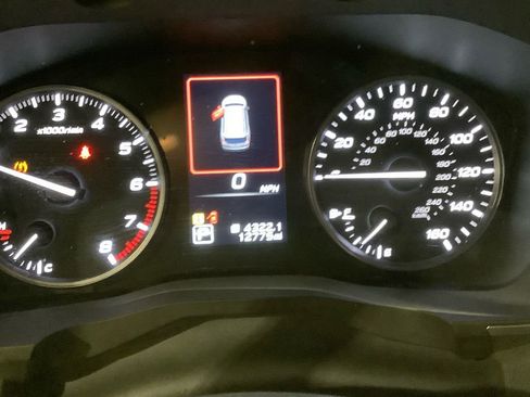 Certified 2024 Subaru Ascent Premium w/ Convenience Package image 10