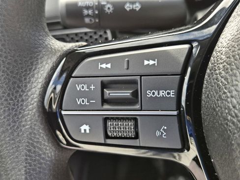 Certified 2025 Honda Civic LX image 21