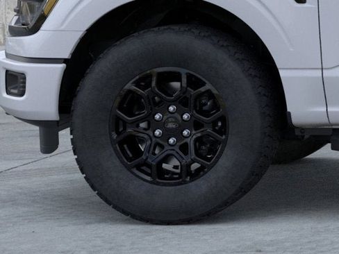 New 2025 Ford F150 XLT w/ Equipment Group 301A Standard image 19