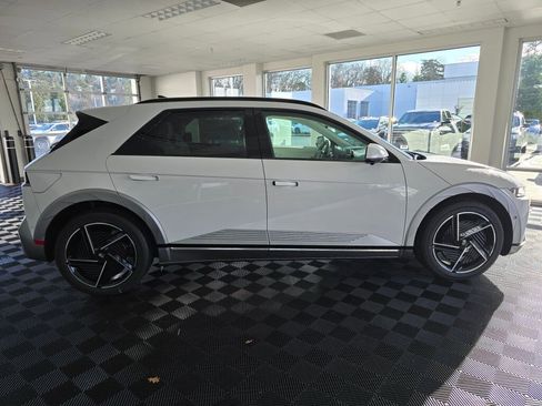 New 2026 Hyundai Ioniq 5 Limited image 3