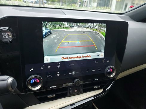 Used 2024 Lexus NX 250 FWD w/ Premium Package image 28