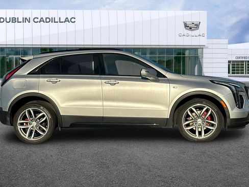 Used 2021 Cadillac XT4 Sport image 3