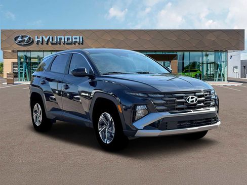 New 2026 Hyundai Tucson Blue SE AWD/4WD image 11