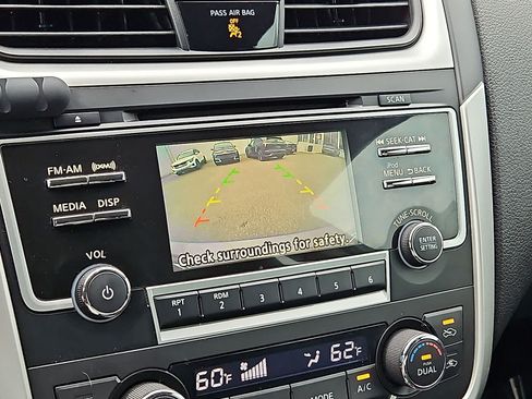 Used 2017 Nissan Altima 2.5 SV FWD image 20