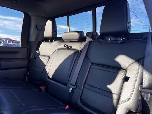 Used 2023 GMC Sierra 3500 Denali w/ Denali Ultimate Package image 29