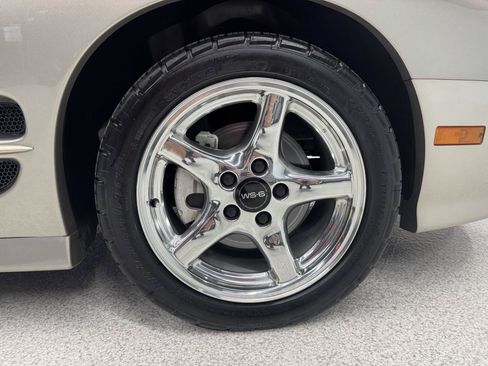 Used 2000 Pontiac Firebird Formula RWD image 38