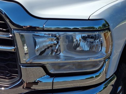 Used 2022 RAM 3500 Tradesman AWD/4WD image 4