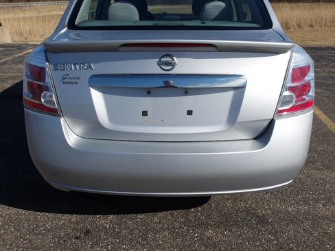 Used 2011 Nissan Sentra 2.0 S w/ Convenience Pkg image 31
