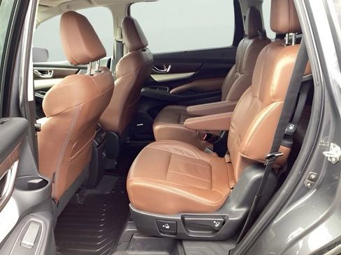 Used 2019 Subaru Ascent Touring image 11