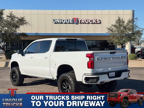 Used 2021 Chevrolet Silverado 1500 RST w/ Convenience Package II image 8