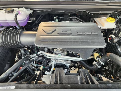 New 2026 RAM 1500 Express RWD image 25