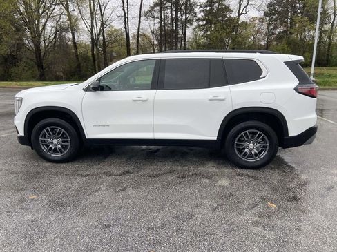 Used 2025 GMC Acadia Elevation FWD image 7