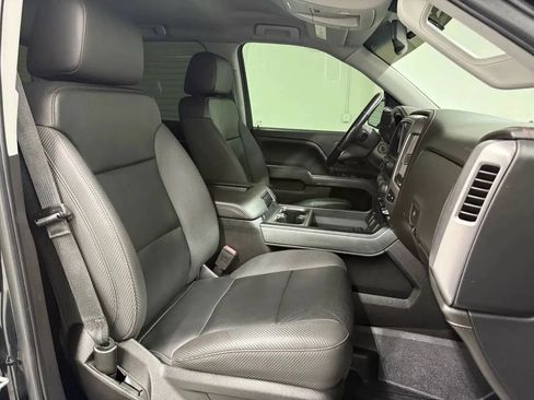 Used 2018 GMC Sierra 1500 SLT w/ All Terrain Package AWD/4WD image 24