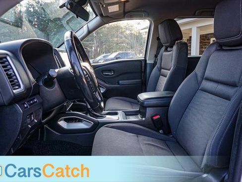 Used 2022 Nissan Frontier SV image 19