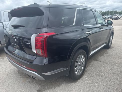 Used 2024 Hyundai Palisade SEL image 2