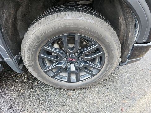 Used 2024 GMC Sierra 1500 Elevation w/ Elevation Premium Package image 10