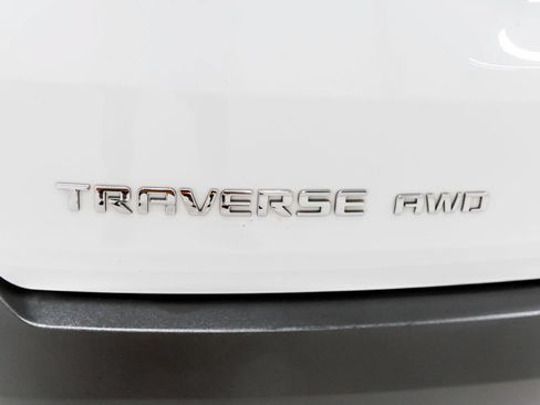 Used 2023 Chevrolet Traverse LT w/ LPO, Floor Liner Package AWD/4WD image 5