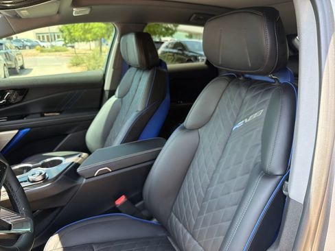 Used 2026 Cadillac Optiq V w/ Magnus Launch Edition AWD/4WD image 21
