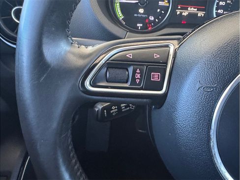 Used 2016 Audi A3 e-tron Premium Plus w/ Premium Plus Package FWD image 14