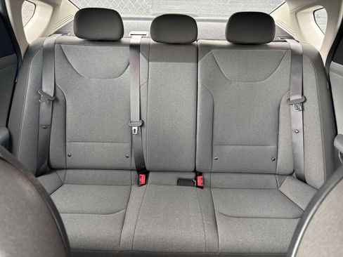 Used 2025 Kia K4 FWD image 38