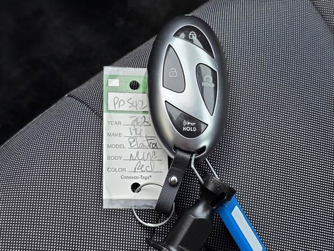 Certified 2025 Hyundai Elantra N Line image 37