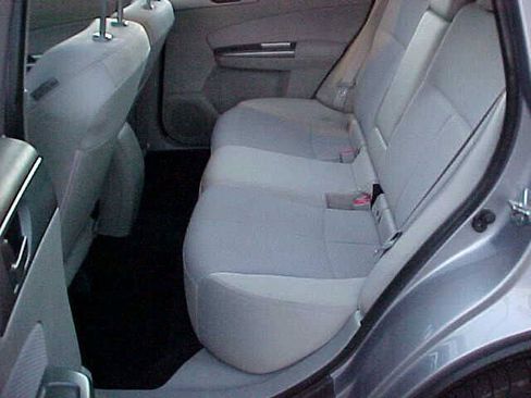 Used 2011 Subaru Forester 2.5X AWD/4WD image 12