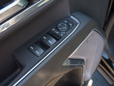 Used 2024 Chevrolet Silverado 3500 High Country w/ High Country Premium Package AWD/4WD image 18
