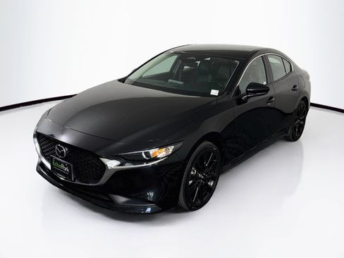 Used 2024 MAZDA MAZDA3 s FWD image 3