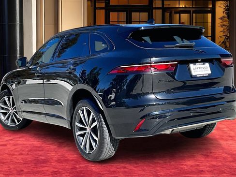 Used 2023 Jaguar F-PACE S image 9