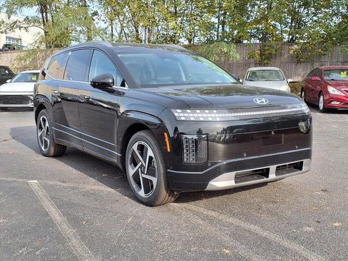 New 2026 Hyundai Ioniq 9 Limited image 1