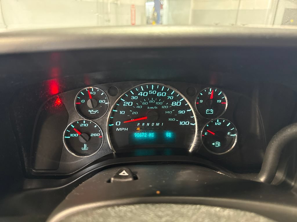 Used 2016 Chevrolet Express 2500 LT w/ LT Preferred Equipment Group RWD image 6