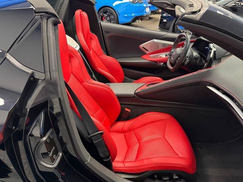 Used 2022 Chevrolet Corvette Stingray Preferred Conv w/ Z51 Performance Package RWD image 20