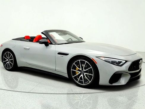 Used 2022 Mercedes-Benz SL 55 AMG 4MATIC image 3