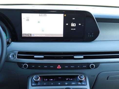 Used 2025 Hyundai Palisade SEL FWD image 17