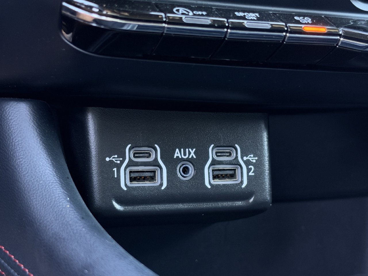 Used 2023 Dodge Durango GT AWD/4WD image 21