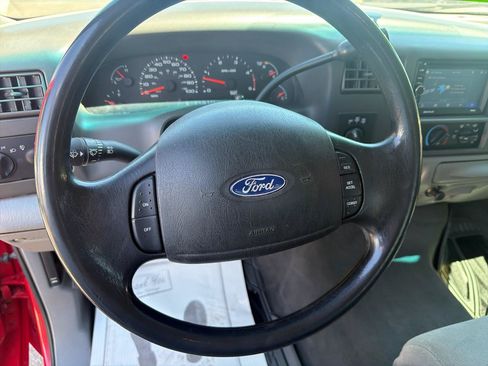 Used 2003 Ford F250 XLT AWD/4WD image 10