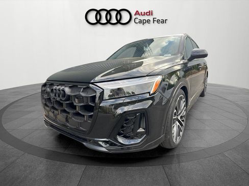New 2026 Audi SQ7 Prestige AWD/4WD image 1