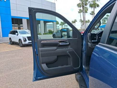 New 2026 Chevrolet Silverado 2500 LT w/ Trail Boss Package AWD/4WD image 15
