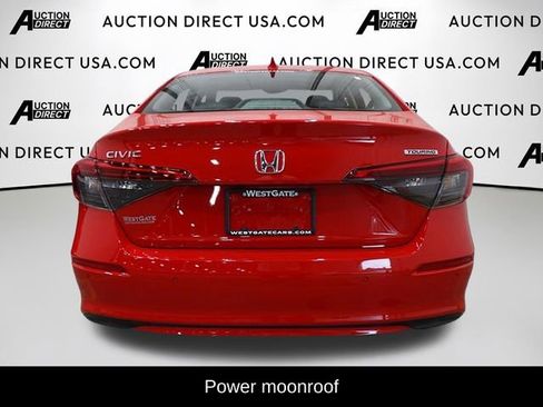 Used 2022 Honda Civic Touring image 6