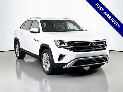Used 2020 Volkswagen Atlas Cross Sport SE w/ Panoramic Sunroof Package